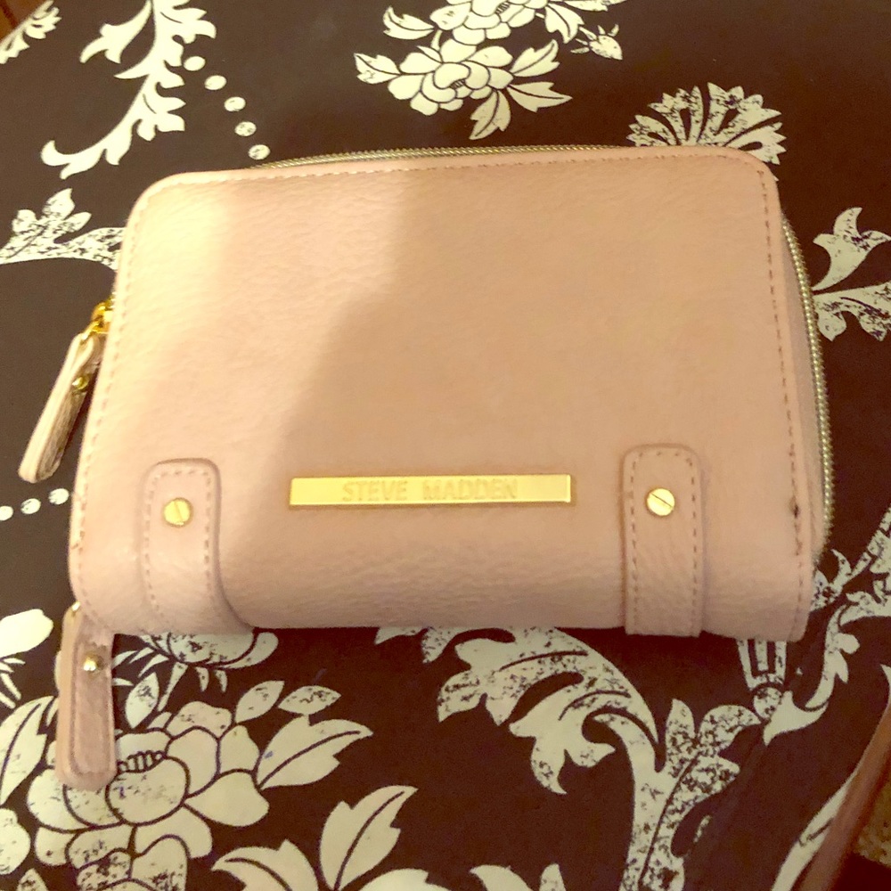 Small Steve madden wallet